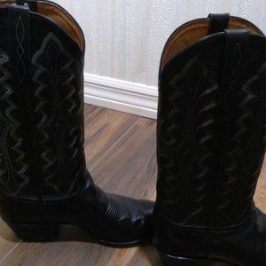 larry boots mahon cowboy